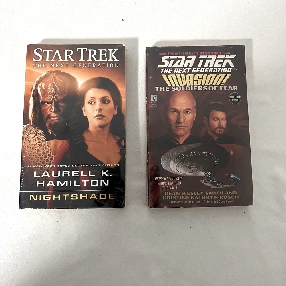 Star Trek The Next Generation, Lot (2) New Paperback Books Invasion, Nightshade